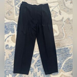 St. John Black Knit Pants – Size 6